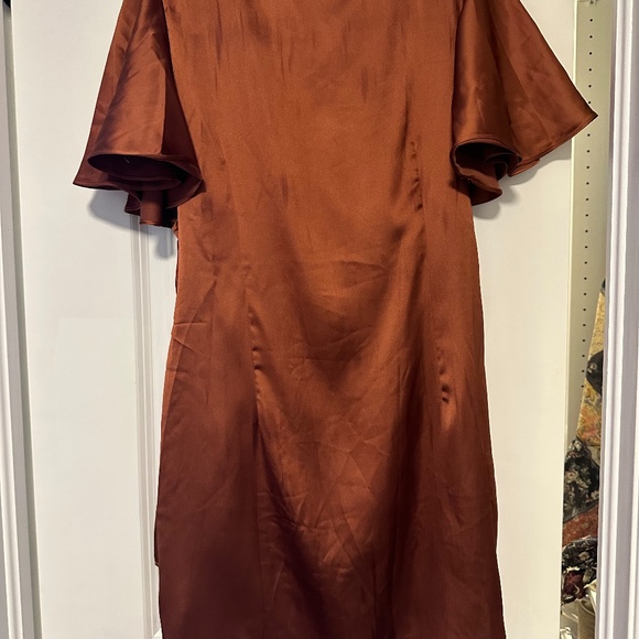 Aura Wrap Dress - Picture 2 of 4